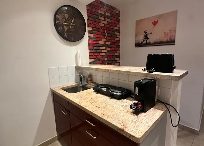 Shiyue Apartman Bécs