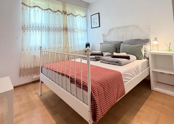Shiyue Apartman