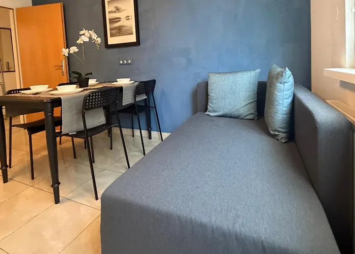 Shiyue Apartman *