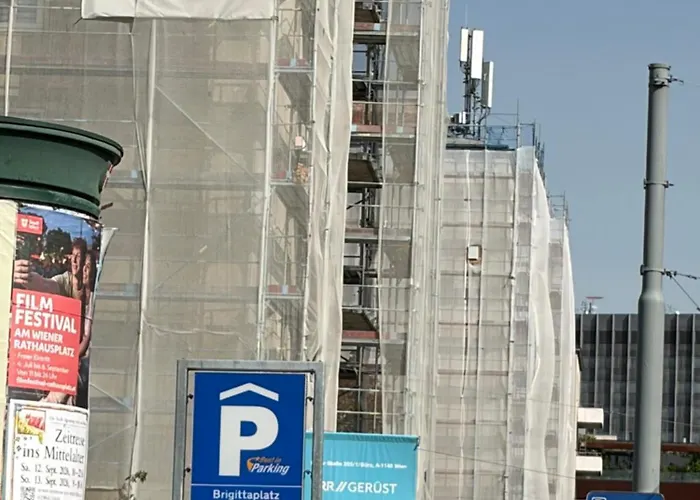 Shiyue Apartman *